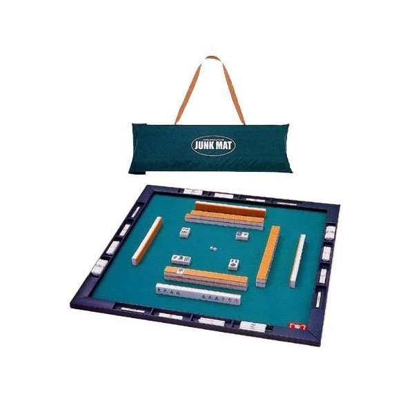 A portable Mahjong set